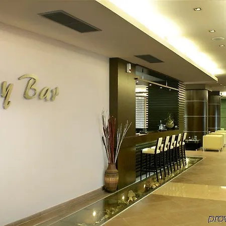 康多罗斯酒店 4*