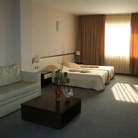 Ξενοδοχείο Kendros 4*
